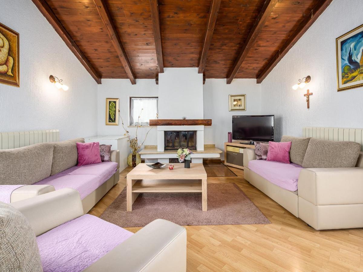 Villa Martimar With Pool And Hot Tub In Istria Rosini Exterior photo